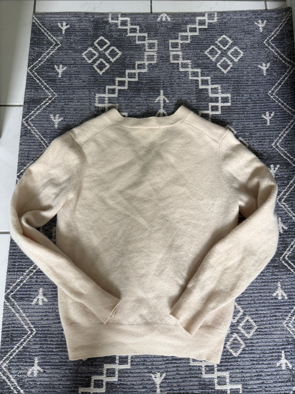 Acne Studios Shrunken Wool Cardigan Appliqué Cream Long Sleeve - Picture 6 of 7